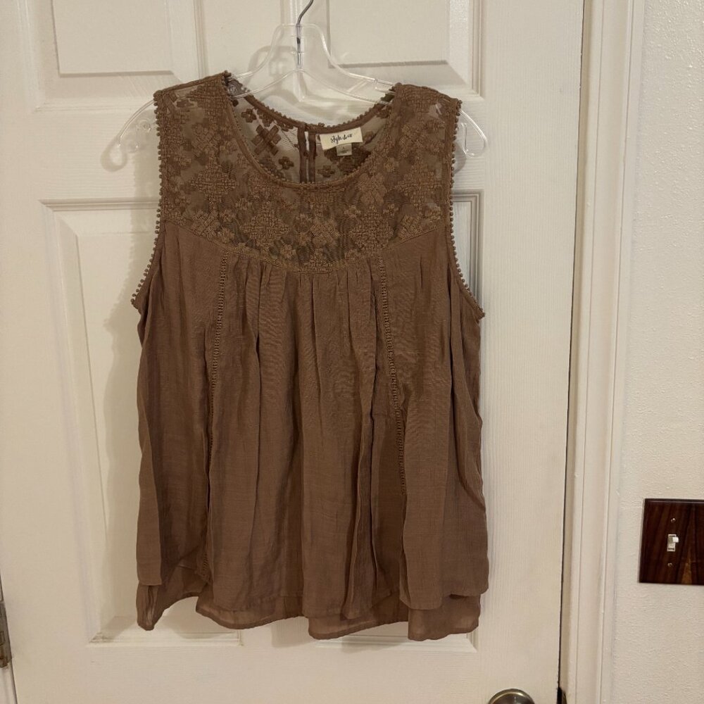 Style & Co Sleeveless Lace Top - L
